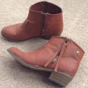 Brown ankle boots